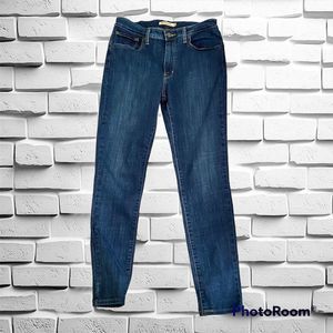 Levi’s 721 High Rise Skinny Jeans